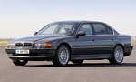 Klasické BMW radu 7 E38 už môže dostať veteránske značky, tipovali by ste mu 30 rokov?