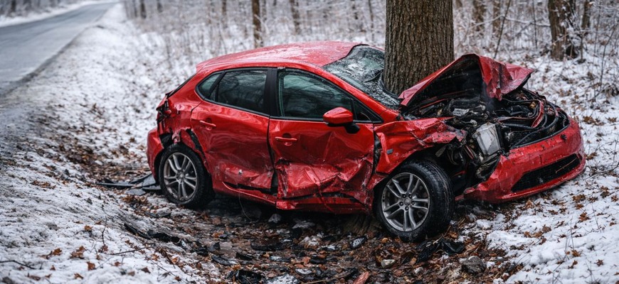 Čierny ľad vás môže zabiť. Prečo cestárska soľ nefunguje?