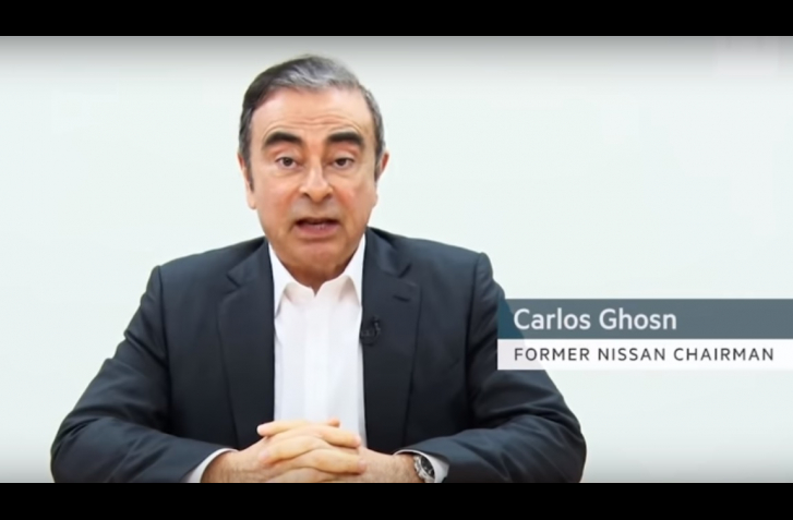 MÁ C. GHOSN V RUKE TROMF? NATOČIL VIDEO, V KTOROM VYSVETĽUJE SITUÁCIU