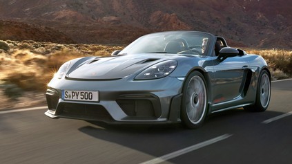 PORSCHE PREDSTAVUJE 718 SPYDER RS. VYROVNÁVA TÝM SKÓRE MEDZI ŠTVOR A ŠESŤVALCAMI BOXSTERA