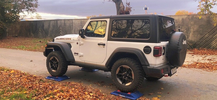 Jeep Wrangler Rubicon 4x4 test - diff. lock