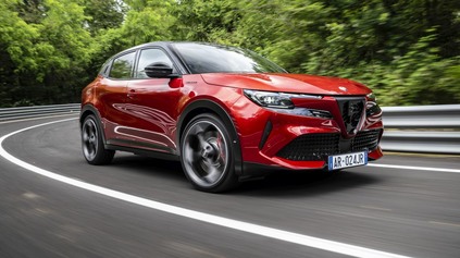 DETAILNÁ ŠPECIFIKÁCIA: ALFA ROMEO JUNIOR VELOCE JE PODĽA TALIANOV OSTRÝ HATCHBACK. NEZBLÁZNILI SA?