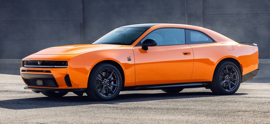Šesťvalcový Dodge Charger oficiálne. Chceli by ste radšej V8? Skoro s istotou sa dočkáte!