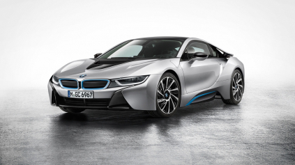 BMW vo Frankfurte odhalilo i8. Do predaja ide ešte tohto roku!