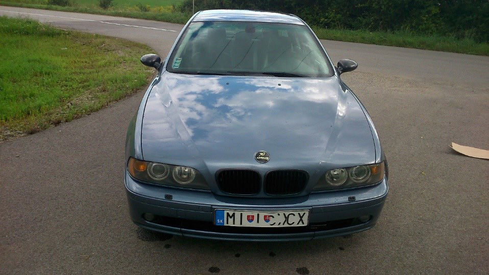 atomium - bmw 530 E39