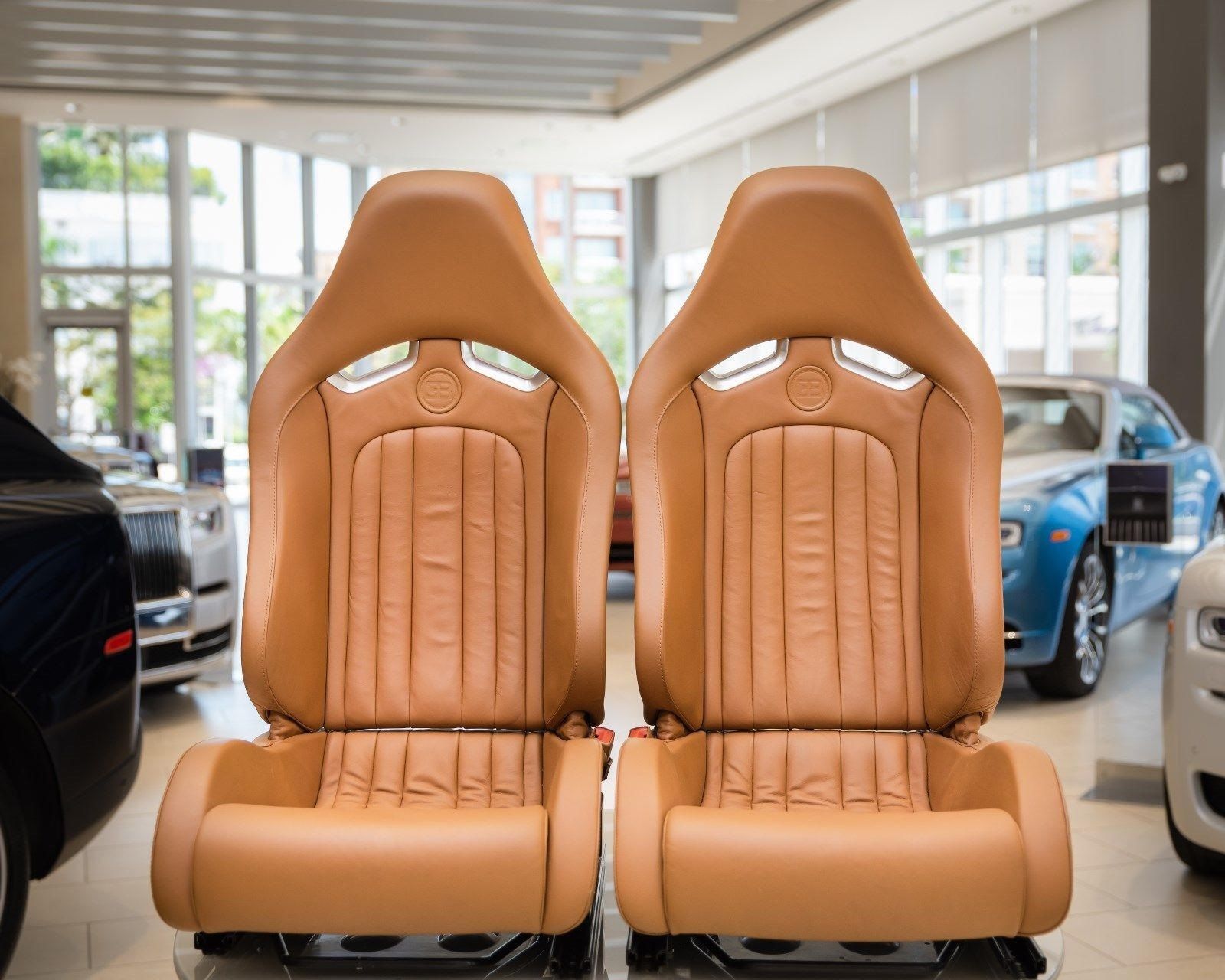 Bugatti Veyron má interiér drahší ako vaše auto