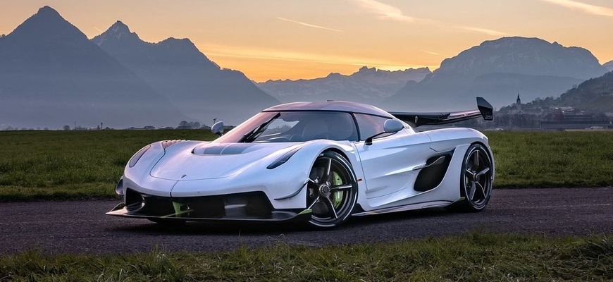 8-spojková prevodovka Koenigsegg ukazuje budúcnosť. Je ľahšia a jednoduchšia, než DSG