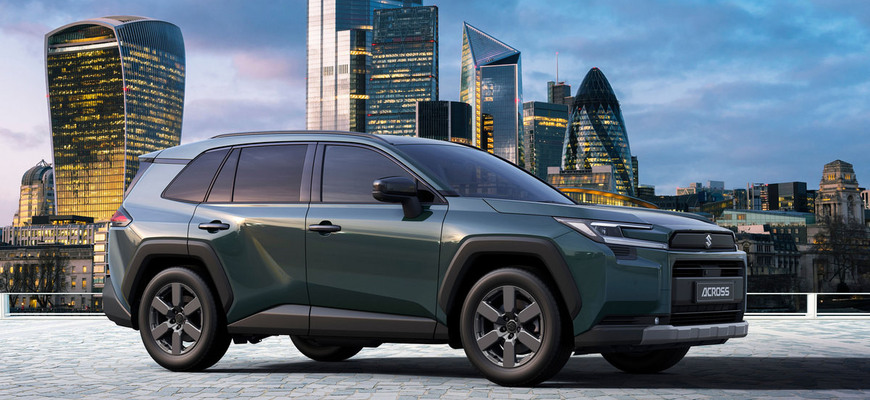 Suzuki Across druhej generácie už poznáme aj v Európe, je to opäť preznačkovaná Toyota