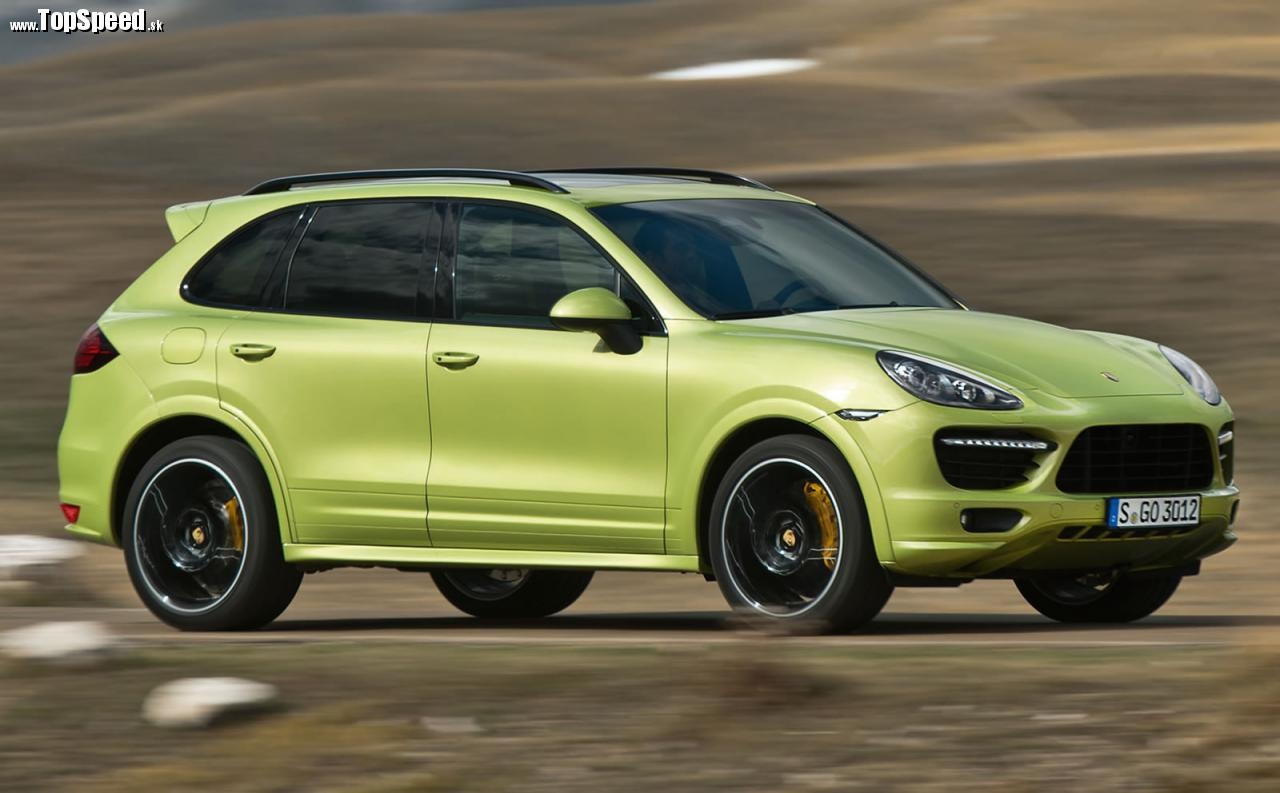 Porsche Cayenne druhej generácie je vo všeobecnosti v porovnaní s prvou generáciou ľahší zhruba o 10%.