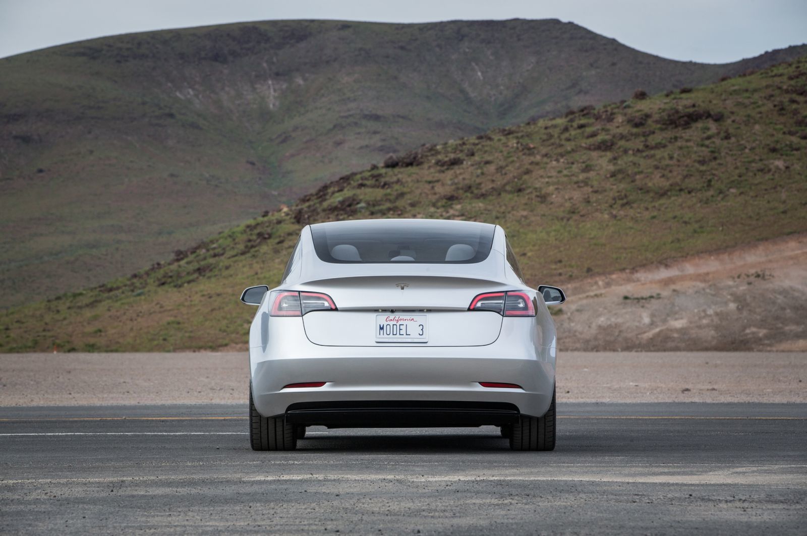 Tesla Model 3 detaily