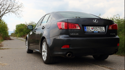 TEST JAZDENKY LEXUS IS (2005 - 2013)