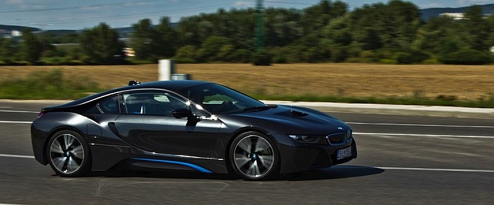 Test BMW i8