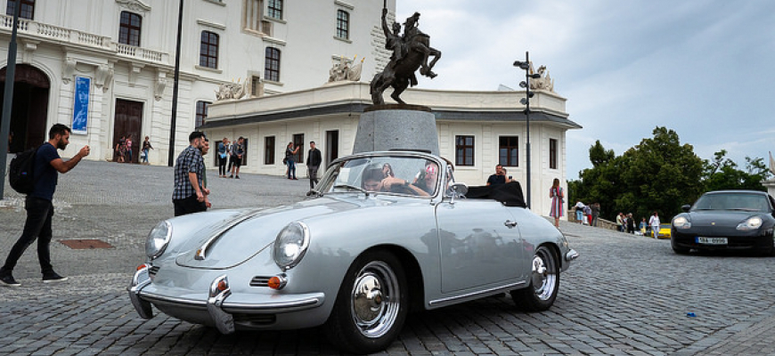 Porsche na hrade obdivovalo 2000 ľudí