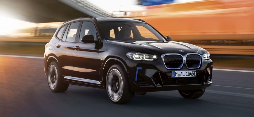 Elektrické BMW iX3. Na trhu je len pár mesiacov a už má za sebou prvý facelift