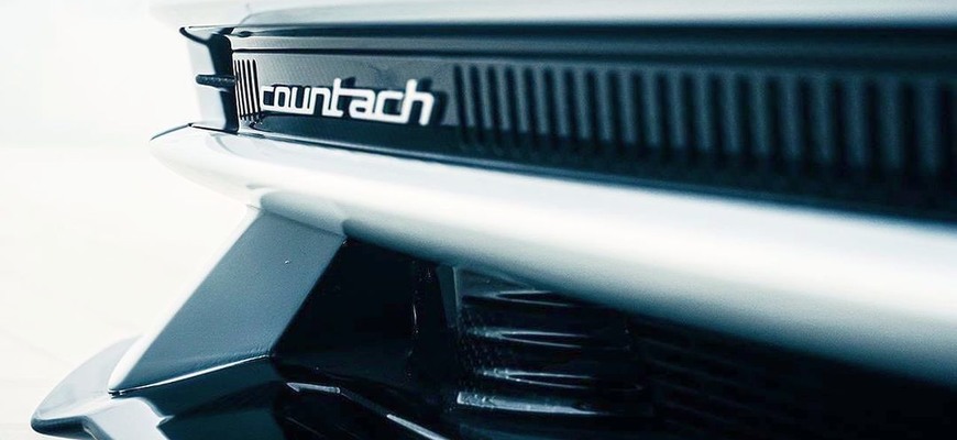 Potvrdené. Nové Lamborghini Countach skutočne dostalo V12. Máme ďalšie fotky