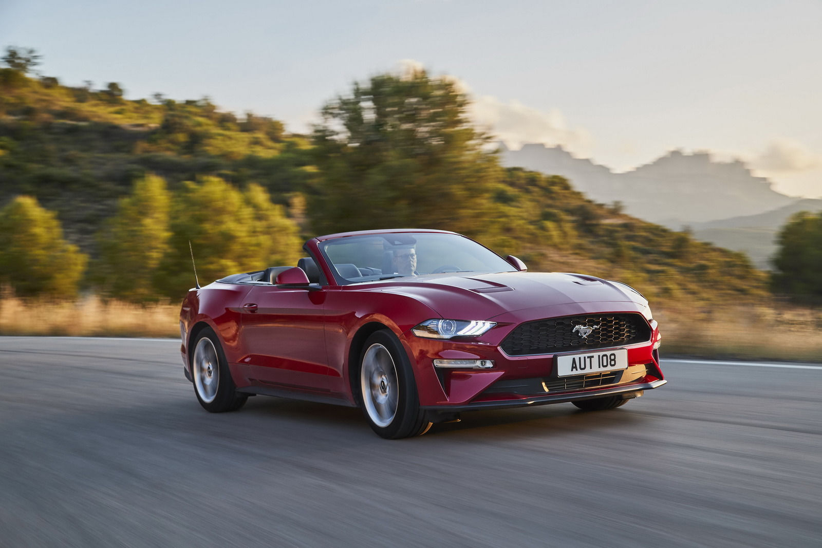 Európsky Ford Mustang V8 dostane viac koní