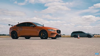 DRAG RACE JAGUAR XE SV PROJECT 8 PROTI MERCEDES AMG E63 S