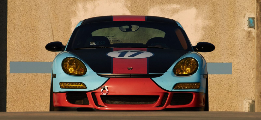 Porsche Cayman s motorom V8 z Mustangu?