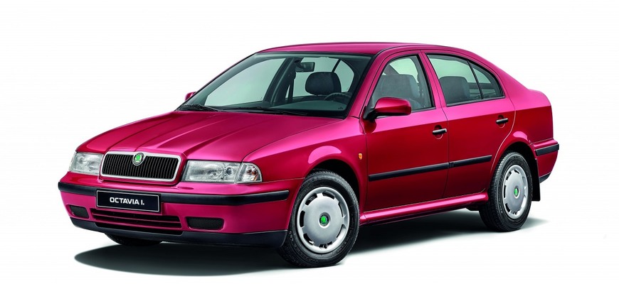 Škoda Octavia prvej generácie bola pre značku míľnikom, najstaršie kúsky majú už 25 rokov