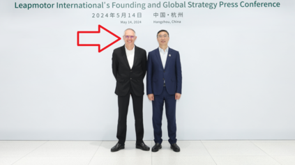 EURÓPA ODOVZDÁ AUTOMOBILOVÝ PRIEMYSEL ČÍNE, VARUJE MANAŽÉR, KTORÝ TOMU SÁM ROKY POMÁHAL!