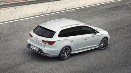 280 KOŇOVÉ KOMBI SO SAMOSVOROM A AKTÍVNYM PODVOZKOM? SEAT LEON ST CUPRA!