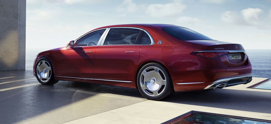 Do zásuvky pripojíte už i Mercedes-Maybach. Uvádzaná spotreba plug-in hybridu vás pobaví