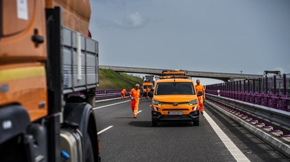 DIAĽNIČNÁ PATROLA ZACHRÁNILA 215 TISÍC MOTORISTOV, NDS TEDA AKOBY POMOHLA KAŽDÉMU V KOŠICIACH