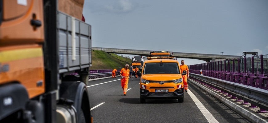 Diaľničná patrola zachránila 215 tisíc motoristov, NDS teda akoby pomohla každému v Košiciach