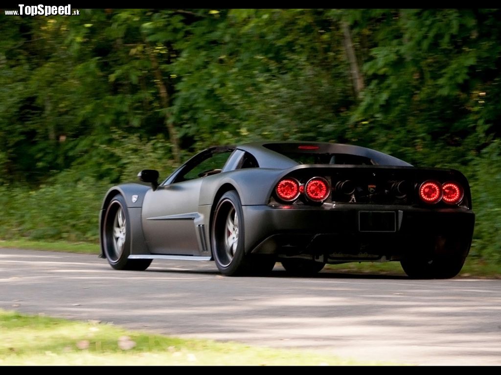 Falcon F7