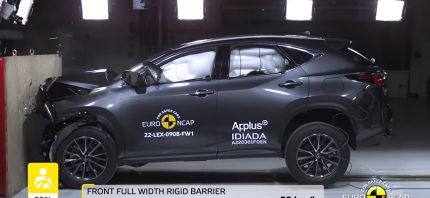 Lexus NX Euro NCAP test: proti normovaným bariéram vyrazila ďalšia japonská novinka