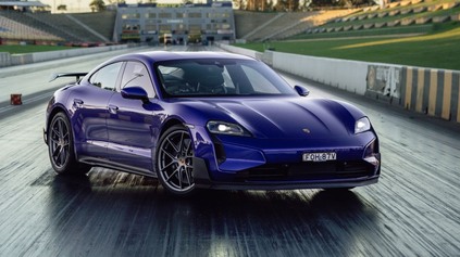 ZISKY PORSCHE KLESLI O 98 %! NÁPRAVA BUDE BOLIEŤ, POD NÔŽ IDE AJ TAYCAN, KEDYSI PÝCHA ZNAČKY