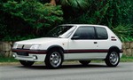 Peugeot 205 mal premiéru pred 40 rokmi, vrcholná verzia Turbo 16 mala 200 koní