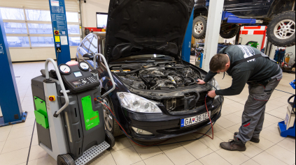 AKÝ BY MAL BYŤ SERVIS KLIMATIZÁCIE V AUTE?