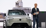 Ďalší odklad výroby elektrického SUV EX90. Volvo má stále problémy s vývojom softwaru