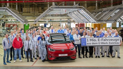 MILIÓNTY ELEKTRICKÝ VOLKSWAGEN Z TOVÁRNE V ZWICKAU JE MODEL ID.3 GTX