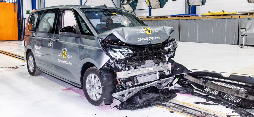 VW Multivan Euro NCAP: ak búrať s týmto autom, budete chcieť radšej sedieť v jeho kabíne