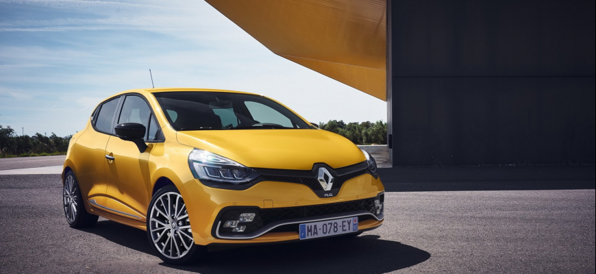 Renault Clio RS má po modernizácii výfuk Akrapovič