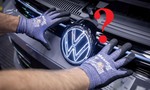 Volkswagen si sám zväzuje ruky. Takto reštrukturalizáciu koncern nezvládne