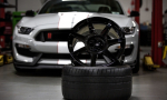 Karbónový disk na Shelby GT350R váži len 8,16 kg