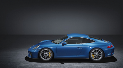 PORSCHE 911 GT3 TOURING PACKAGE JE MENEJ VYZÝVAVÝ SUPERŠPORT