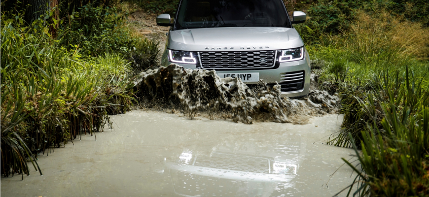 Range Rover hybrid je ďalším krokom k znižovaniu emisií