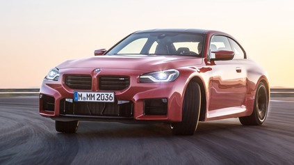 NOVÉ BMW M2 COUPÉ OFICIÁLNE. KRÁSU HODILO ZA HLAVU, ALE STÁLE MÁ AJ MANUÁL. ZA PRÍPLATOK