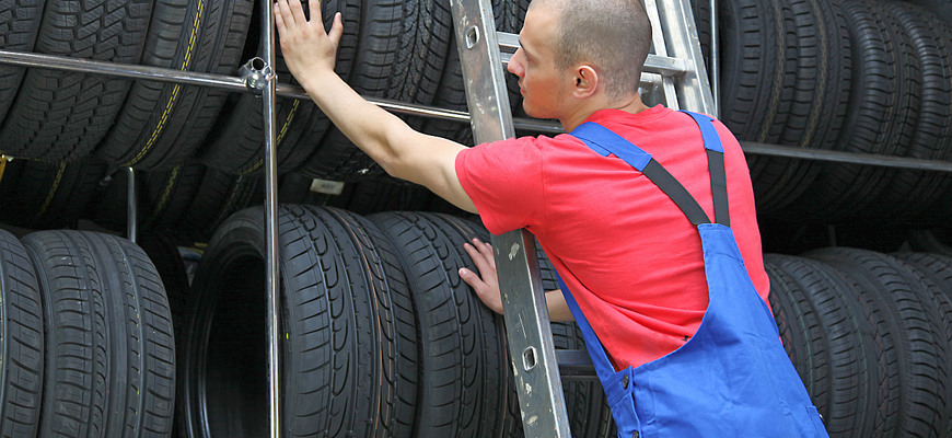 Ako dlho môžu ležať nové pneu na sklade? Guma nie je jogurt, starne pomalšie, ako si myslíte
