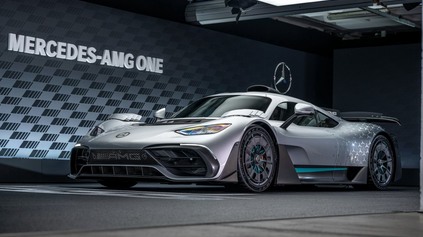 NOVÝ MERCEDES-AMG ONE DEKLASOVAL PRI ŠPRINTE AMG GT BLACK SERIES ROZDIELOM TRIEDY