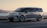 Nové Volvo EM90 oficiálne. Elektrické luxusné MPV sľubuje dojazd 738 km, je v tom ale háčik