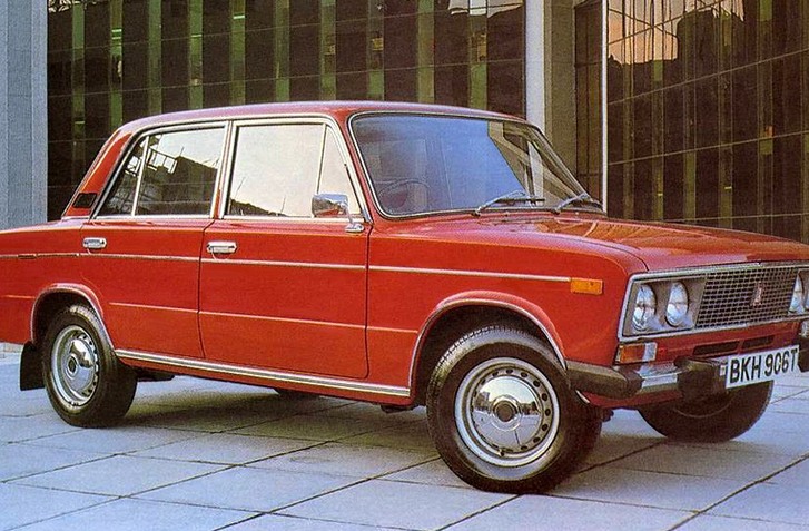 LADA 1600 BOLA PÝCHOU FABRIKY. ŽIVOT JEJ KOMPLIKOVALI LEN EMISIE