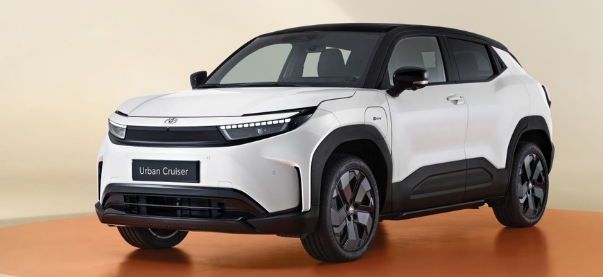 Malý crossover Toyota Urban Cruiser je späť! Spaľovací motor pod kapotou ale nehľadajte