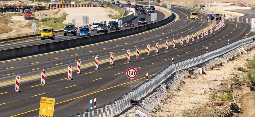 Na D1 medzi Bratislavou a Bernolákovom budú štyri jazdné pruhy