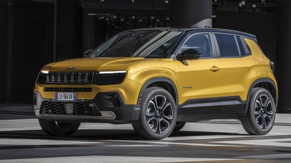 Titul Európske auto roka 2023 berie vôbec prvýkrát Jeep s elektrickým modelom Avenger