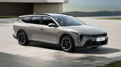 NOVÁ KIA K4 SPORTSWAGON: KOMBI S BENZÍNOVÝMI MOTORMI A MANUÁLOM MIERI PROTI OCTAVII COMBI!